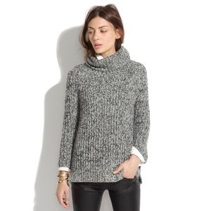 Brooks Brothers Merino Wool Turtleneck Knit Sweater